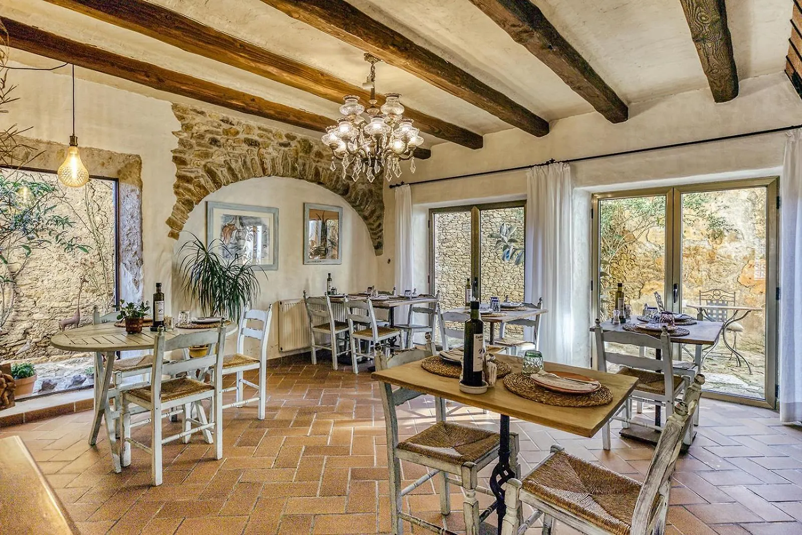 Can Barrull Bed & Breakfast Sant Feliu de Boada