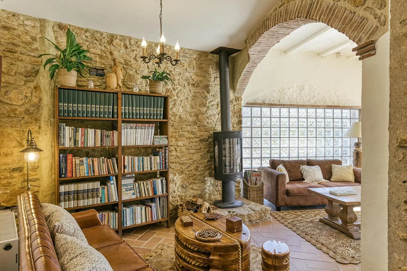 Can Barrull Bed & Breakfast Sant Feliu de Boada 3*,  إسبانيا