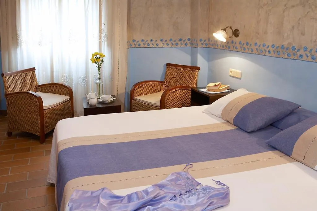 Can Barrull-Costa Brava-Emporda Sant Feliu de Boada Bed & Breakfast